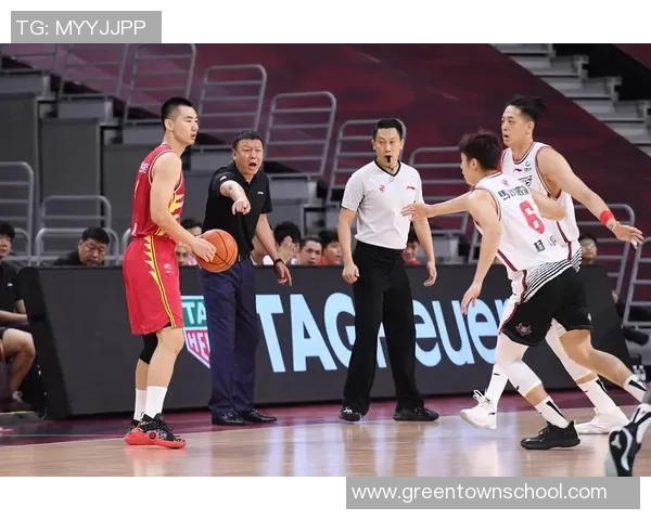 深圳篮球队运营分析:成功经验与失误教训的深度剖析